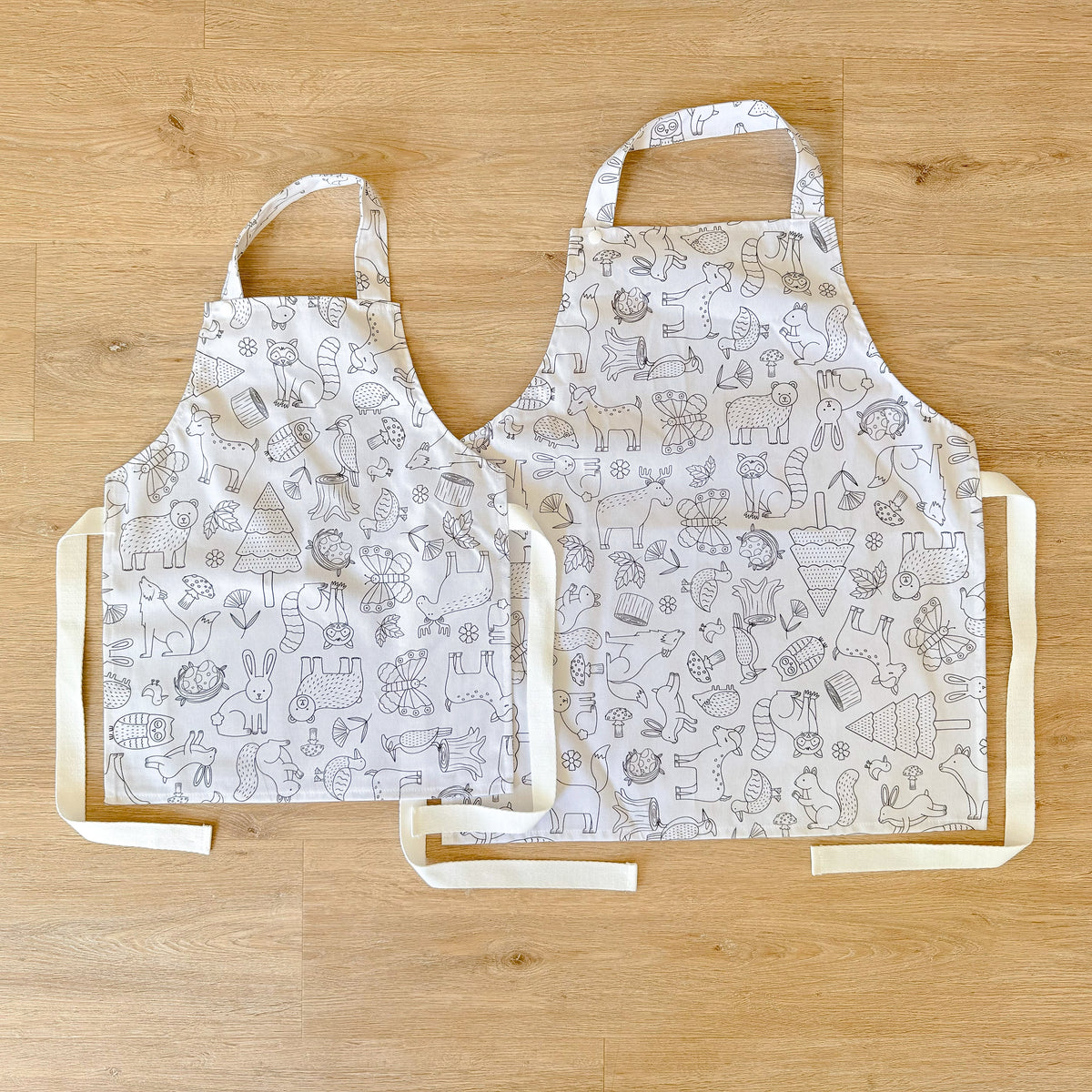 Colour Me Kids Colouring in Apron Set