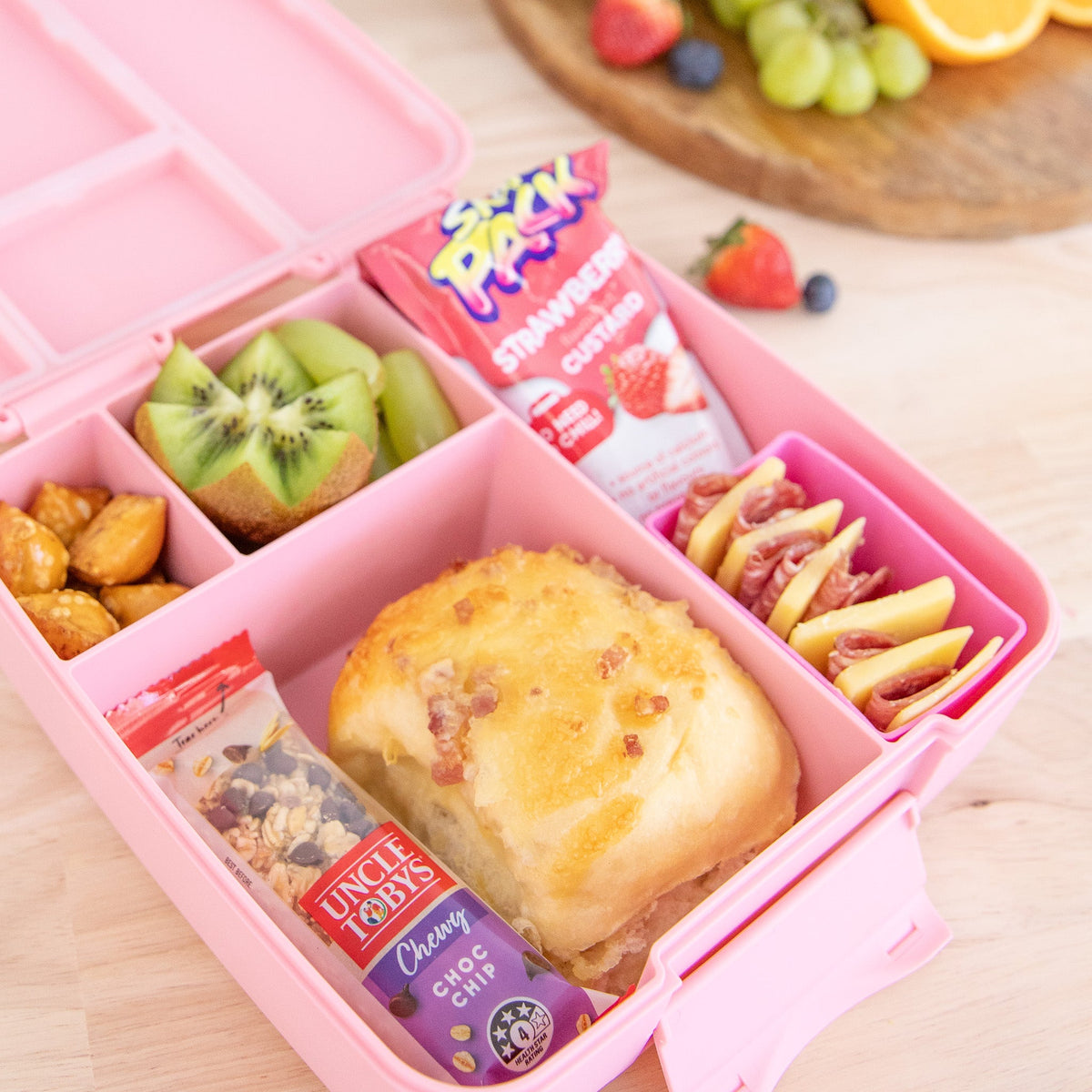 MontiiCo_Feast-Lunch-Box-Dahlia-Square.8_e7c5af82-09e3-4b49-a51d-e7f541dc9f33.jpg