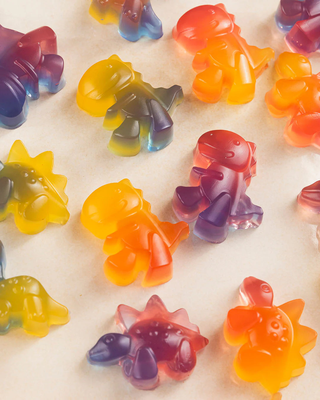 RainbowDinoGummies_d0d800a4-7c9d-4ee5-9209-9bf270f5f5ec.webp