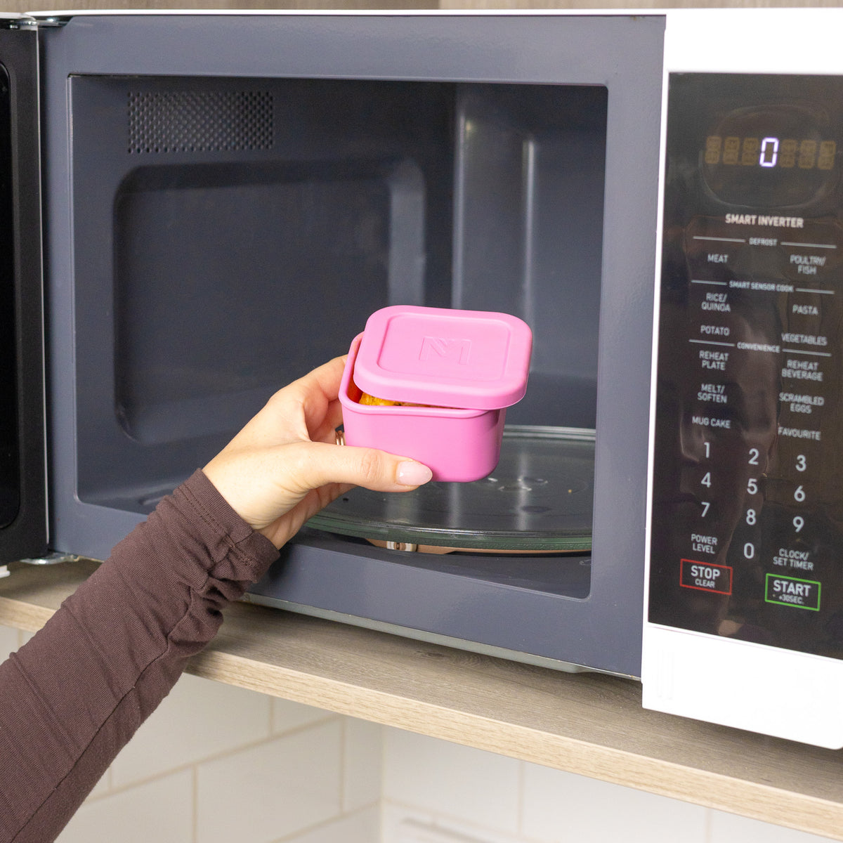 MontiiCo Silicone Snack Tub