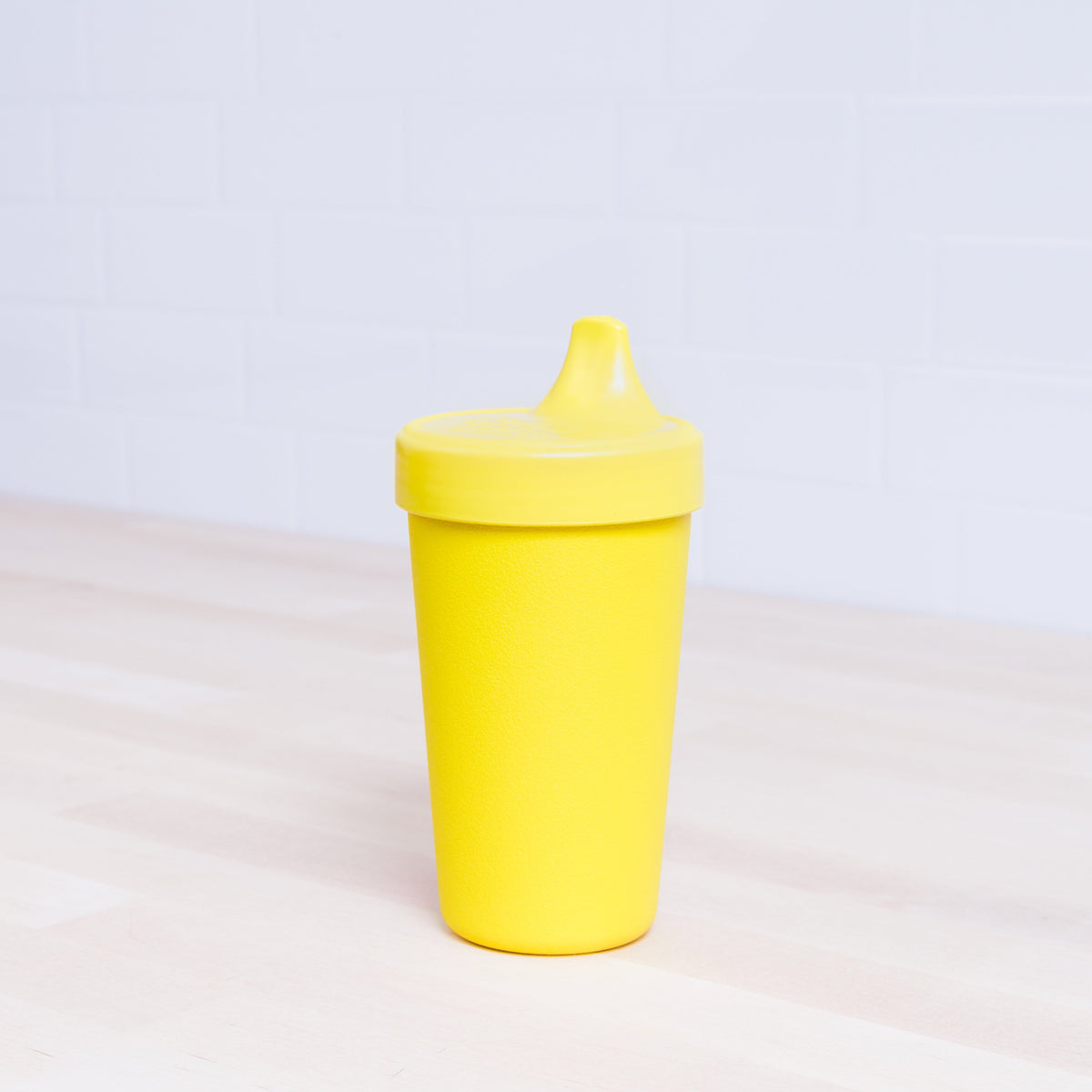 no-spill-sippy-cup--012_66_yellow.jpg