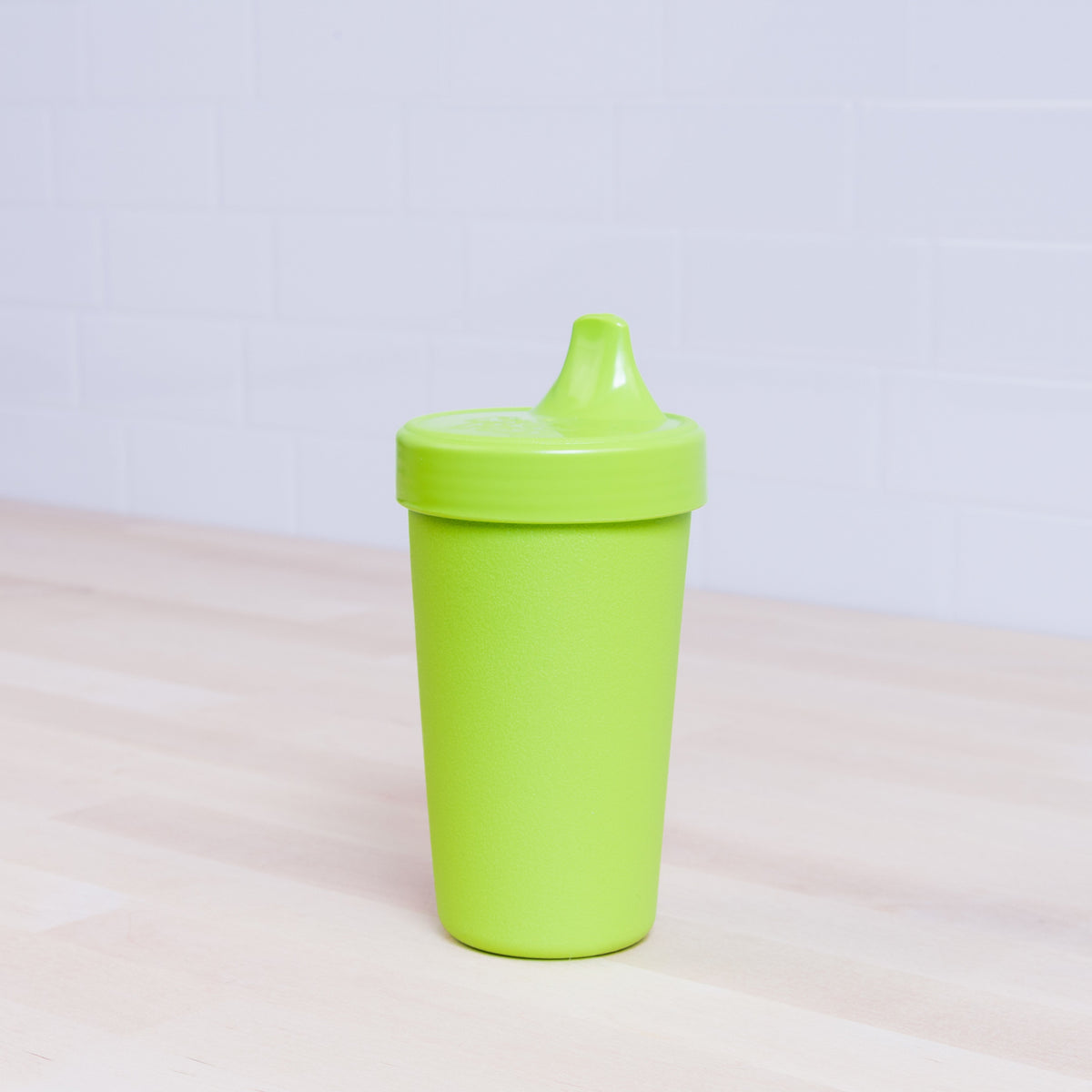 no-spill-sippy-cup--013_63_limegreen.jpg