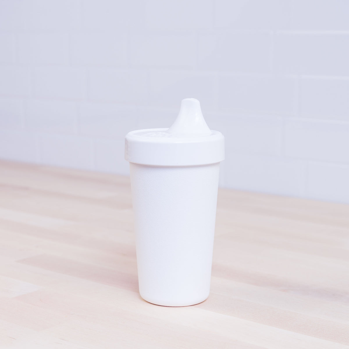 no-spill-sippy-cup--015_60_white.jpg