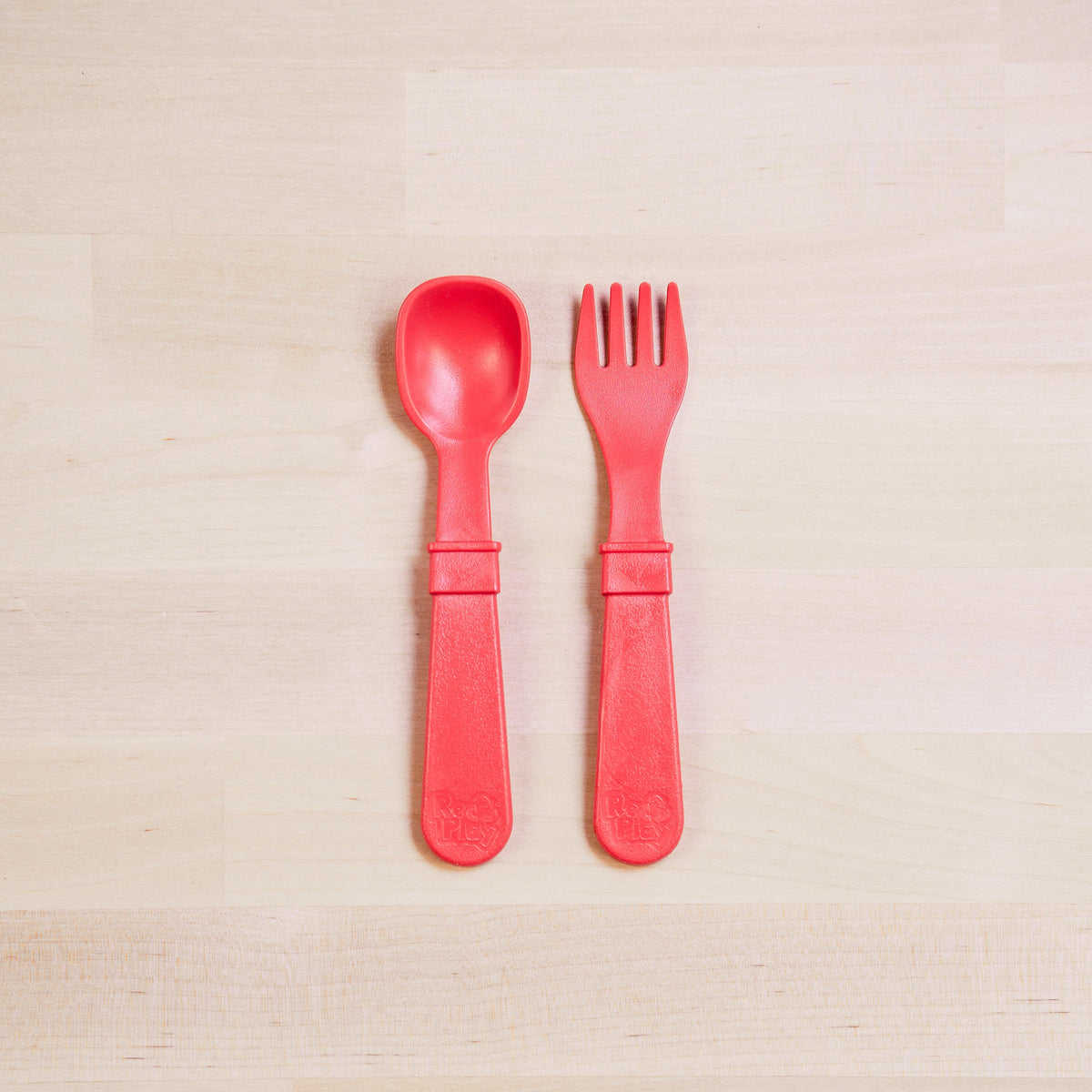 toddler-utensil-pair--009_37_red.jpg