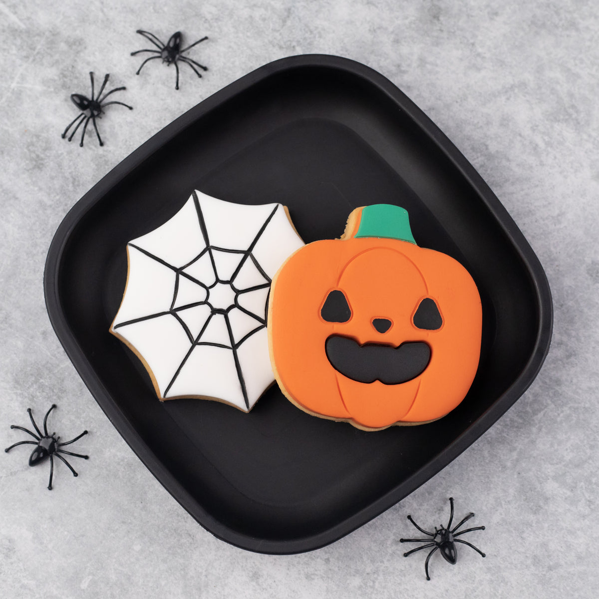 Lunch Punch Halloween Cutter and Bento Set
